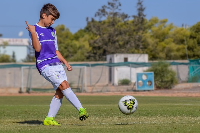 德天空：法兰克福对乌尊要价8000万欧，一些英超俱乐部有意