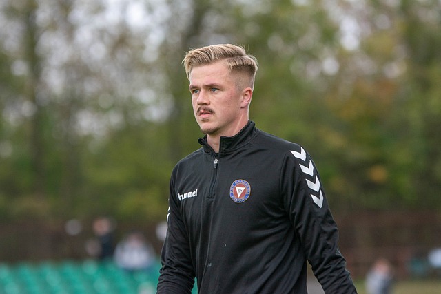 意甲半场：伊萨克森、厄德高破门，拉齐奥1-1博洛尼亚